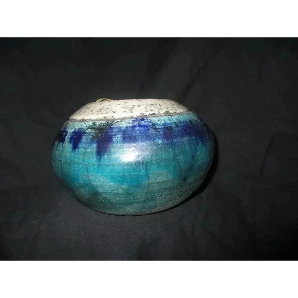Raku, Blue clay pottery by Ster. Joseph baris, Volcano Art Center, Hawaii, - Picture 3 of 8